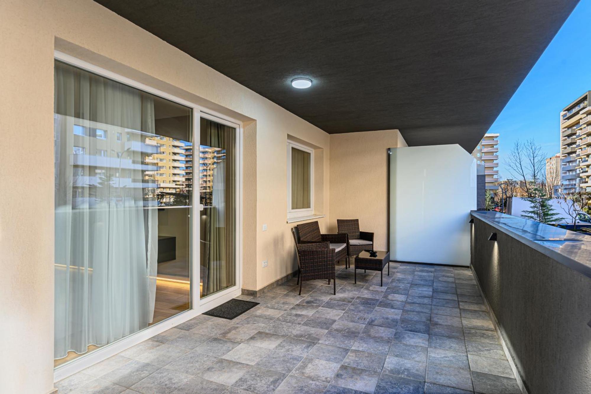 בראשוב B-Holiday Luxury Apartments Urban Plaza מראה חיצוני תמונה